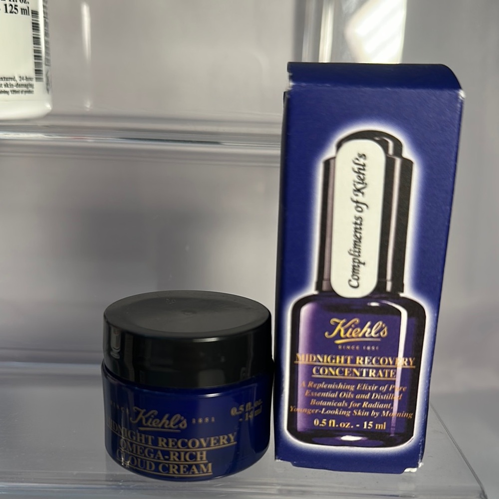 Kiehl's Midnight Recovery Omega-Rich Cloud Cream - Blue
